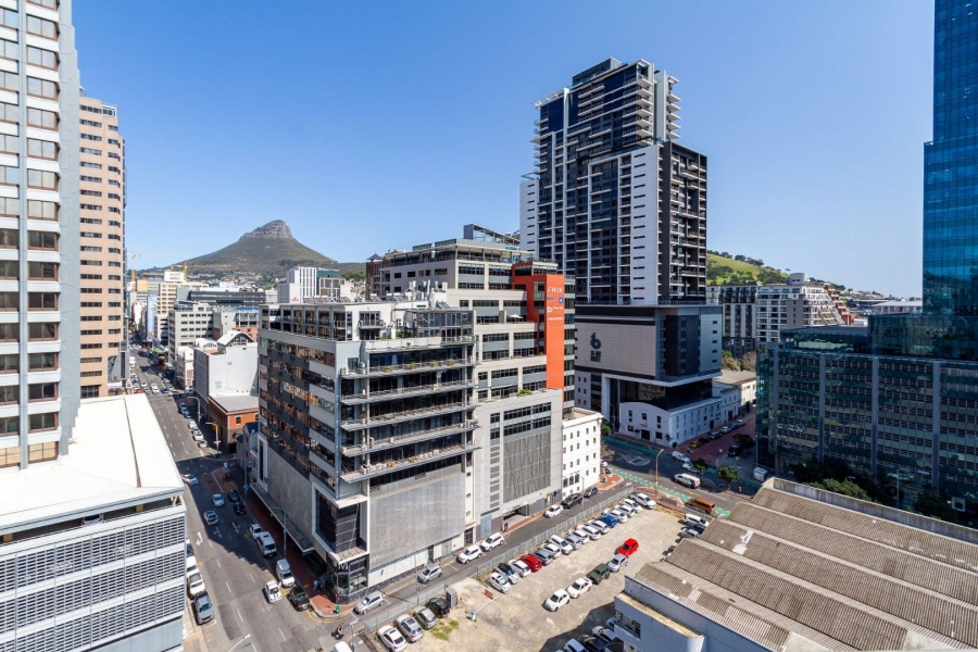 2 Bedroom Property for Sale in Cape Town City Centre Western Cape